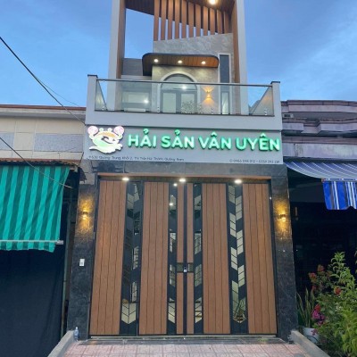 Hải sản Vân Uyên